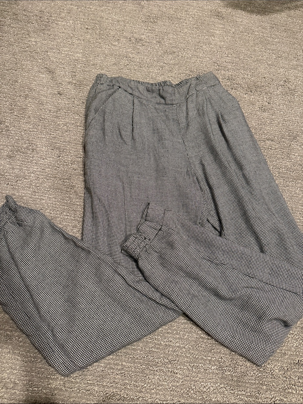Zara small Black & White Micro-Check Pull-On Trousers
